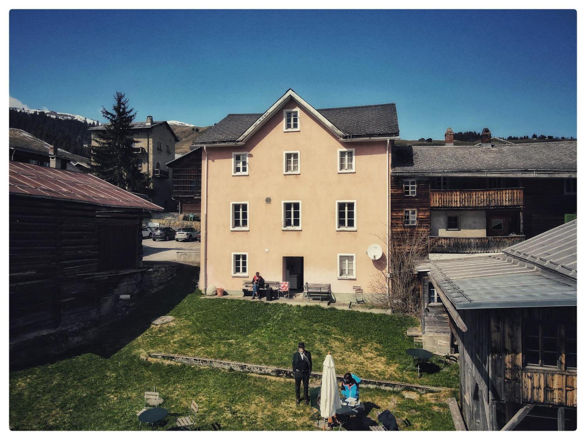 Hotel Alpina Lumbrein Exterior foto